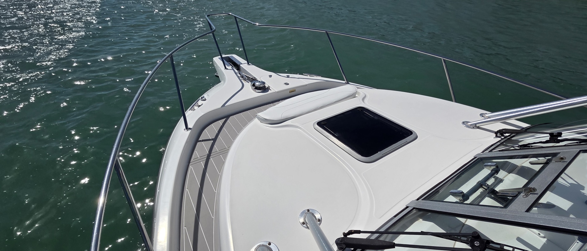 2007 Boston Whaler 305 Conquest - Image 9