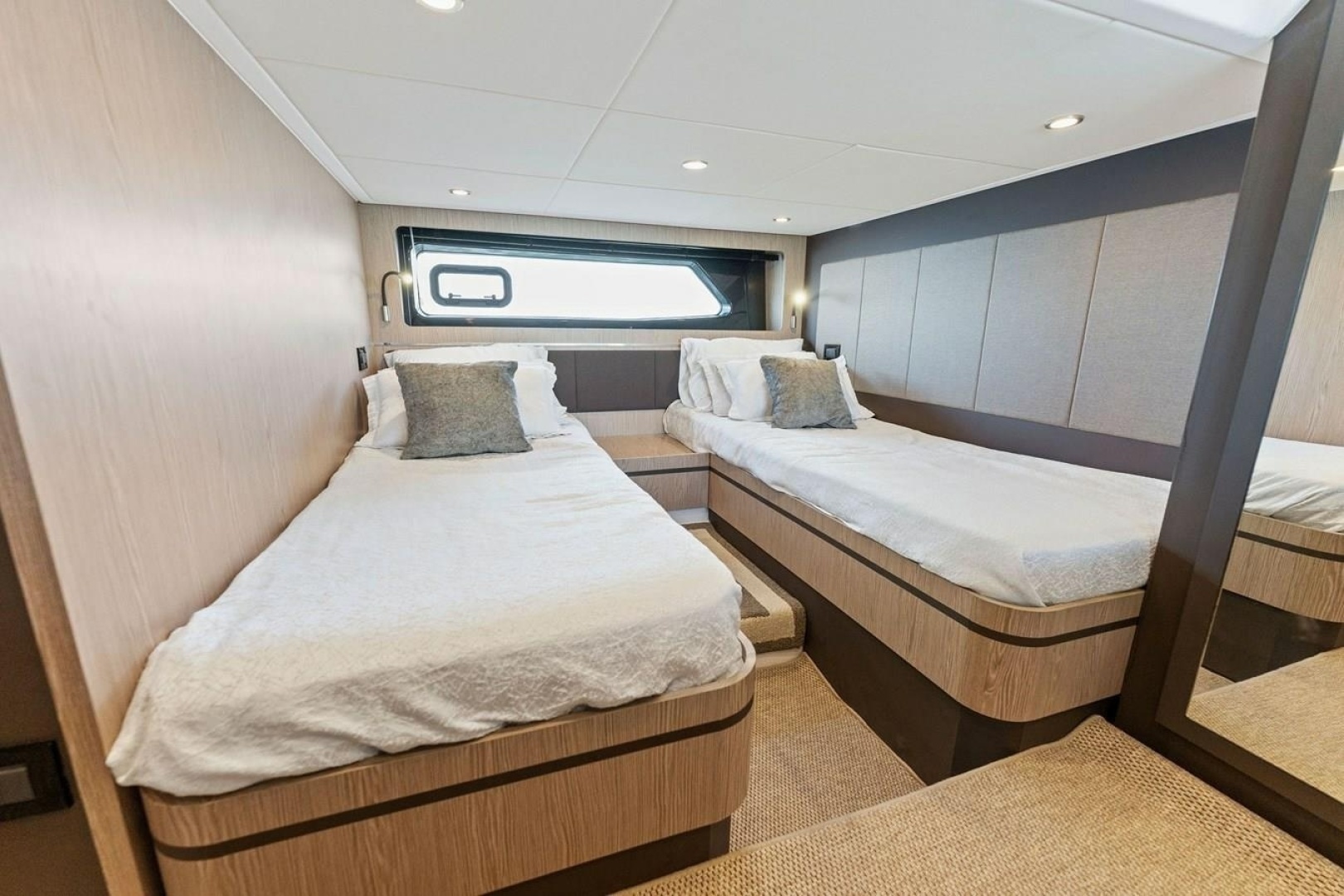 2021 Azimut Atlantis - Image 35