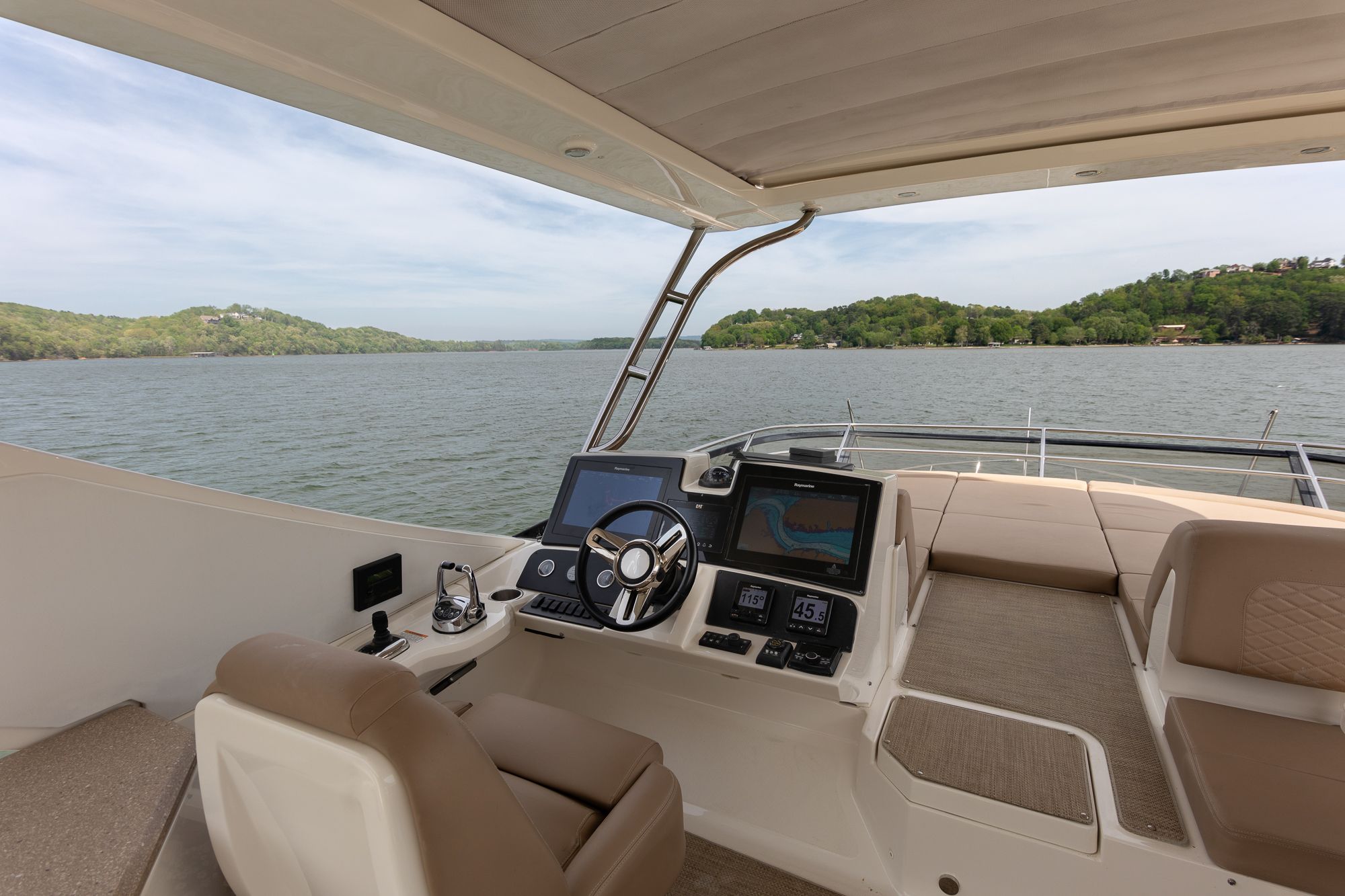 2018 Sea Ray L 650 FLY - 34