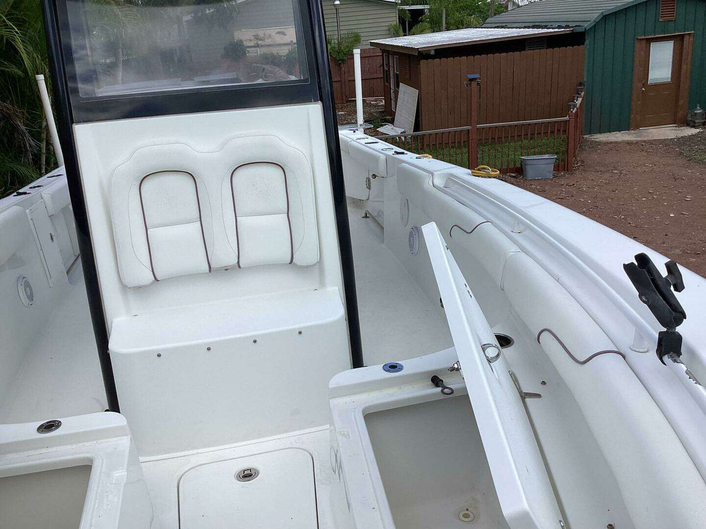 2018 Sea Hunt 27 Gamefish - Image 17