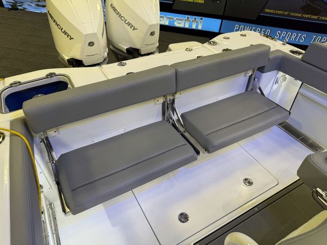 2026 Everglades 285 Center Console - 13