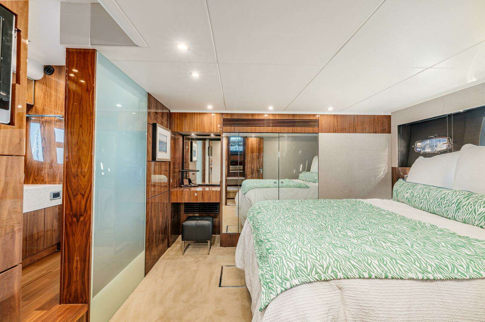 2011 Fairline 65 Squadron - Image 53