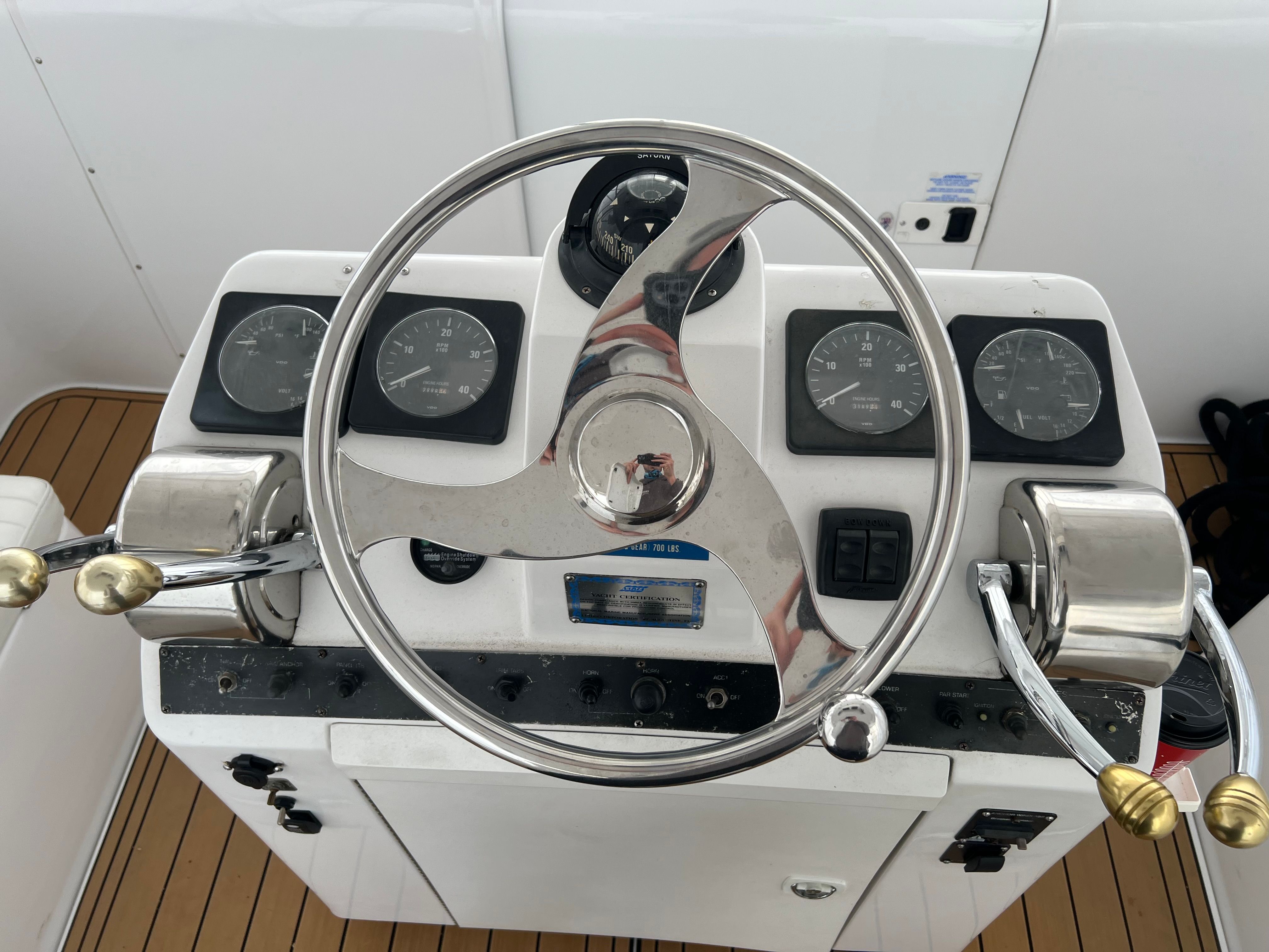 1998 Luhrs 32 - 18