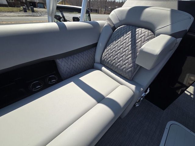 2026 Crest Caribbean 250 Double-Decker Tri-Toon w/250hp, Trai - 26