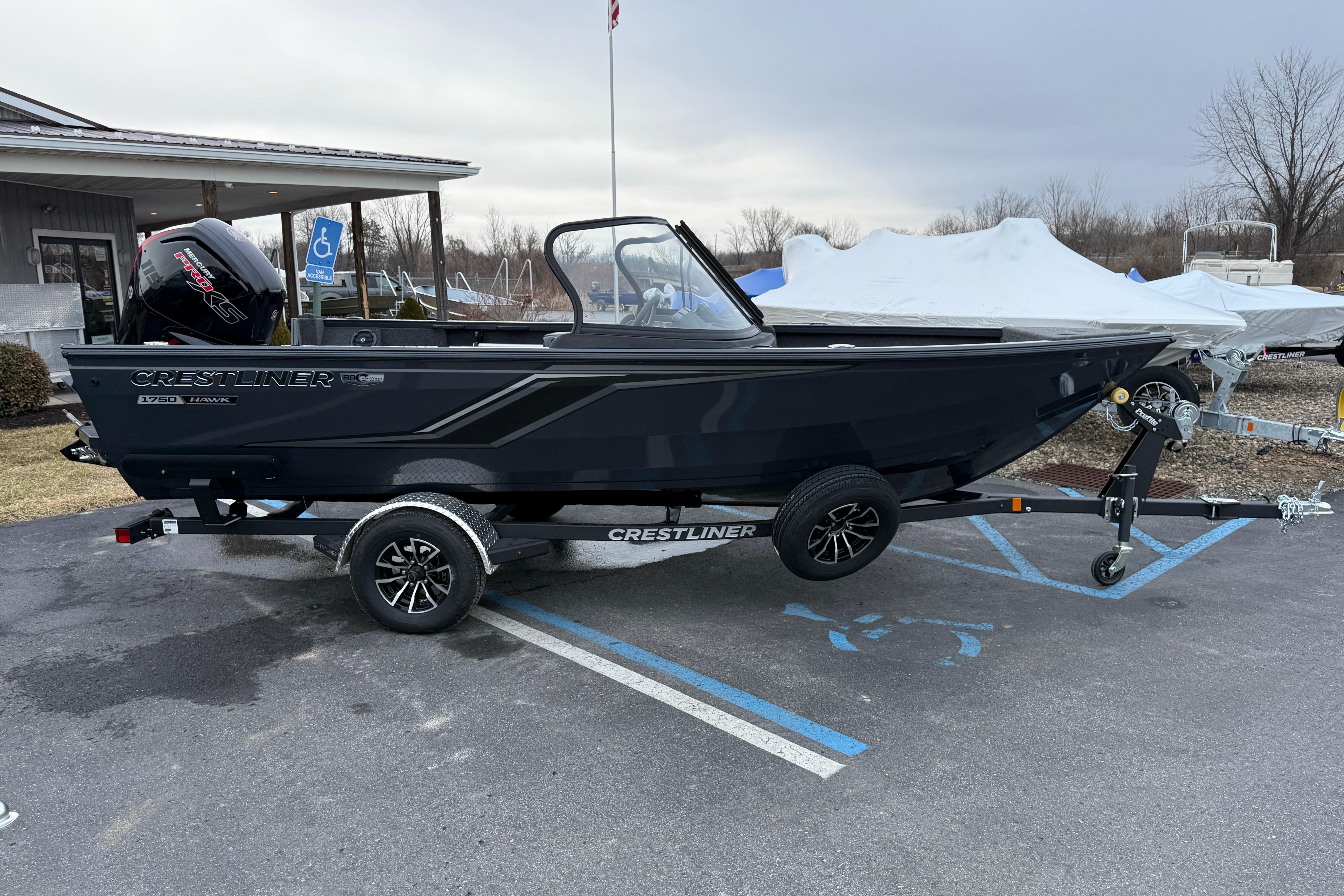 2026 Crestliner 1750 Hawk