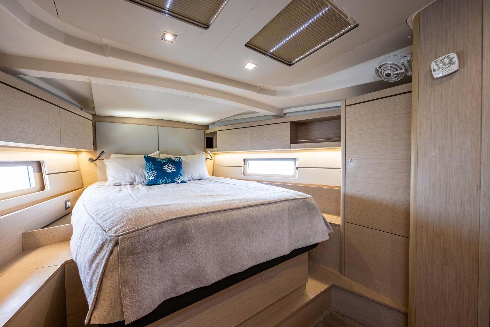 2020 Beneteau Oceanis 46.1 - Image 23