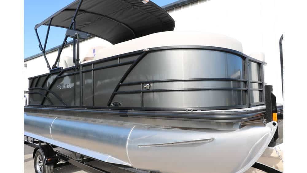 2025 Sylvan Mirage 820 Party Fish Premium - 39