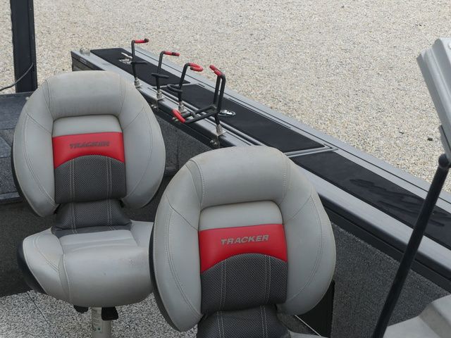 2016 Tracker Targa V-18 WT - 18