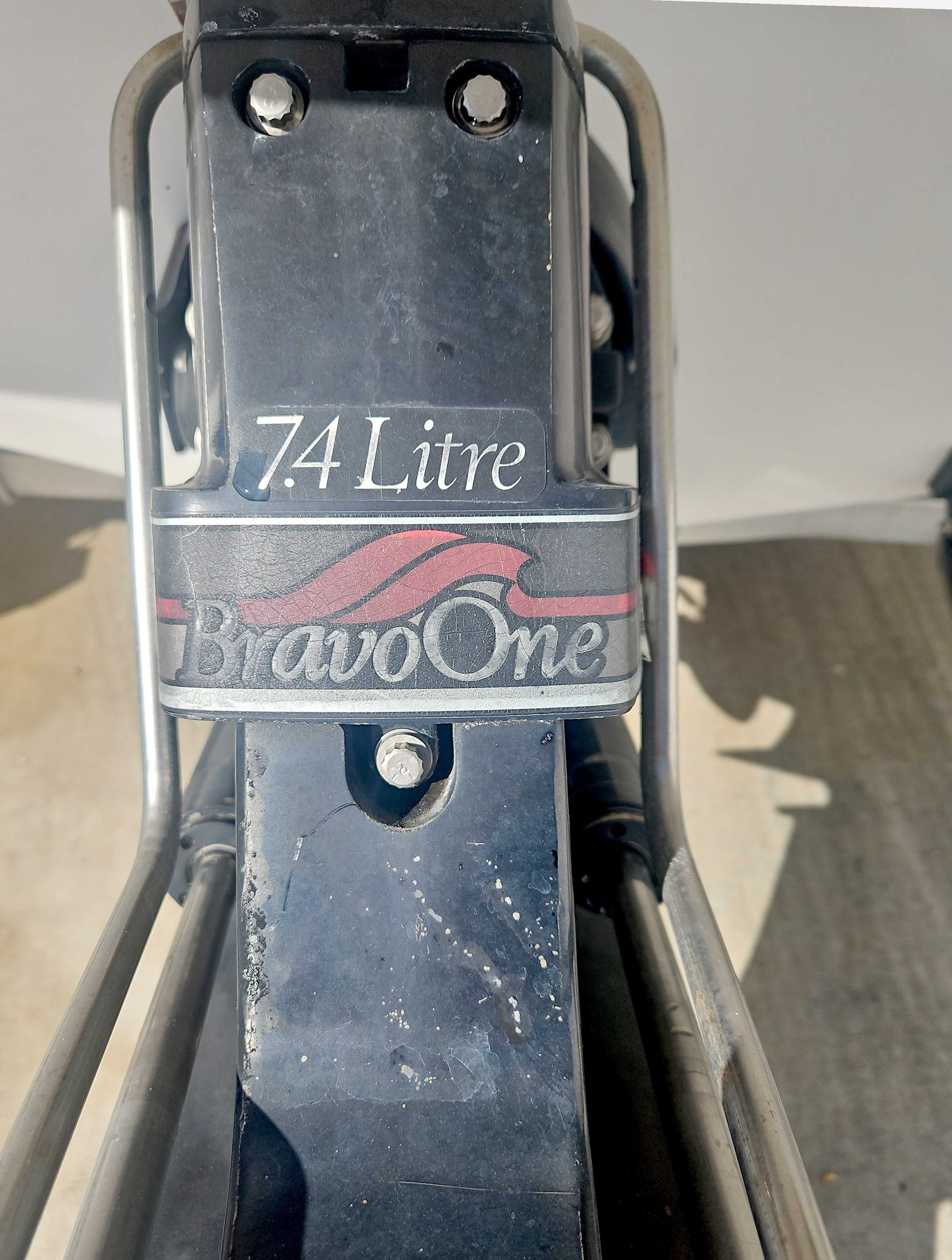 Close-up of a Bravo One drive with 7.4 Litre marking.