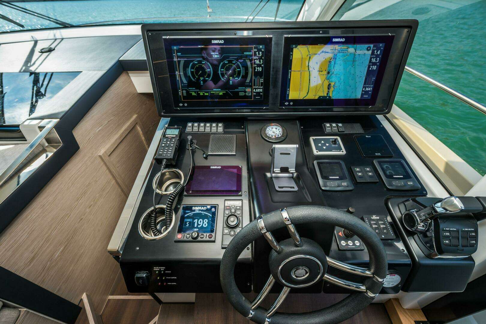 2024 Greenline 45 Coupe HYBRID - Image 10