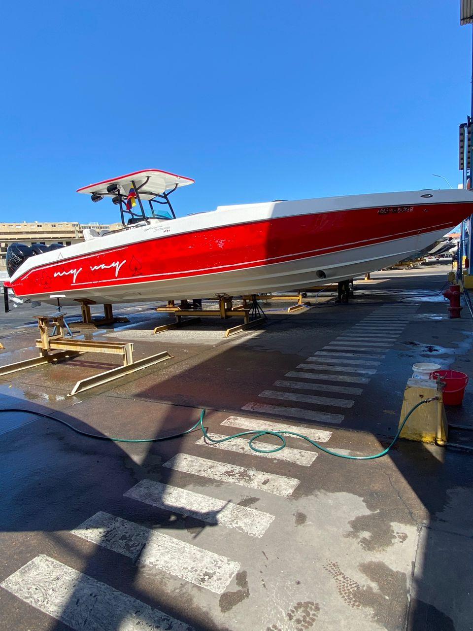 2016 Cuddy Cabin Extreme Marine