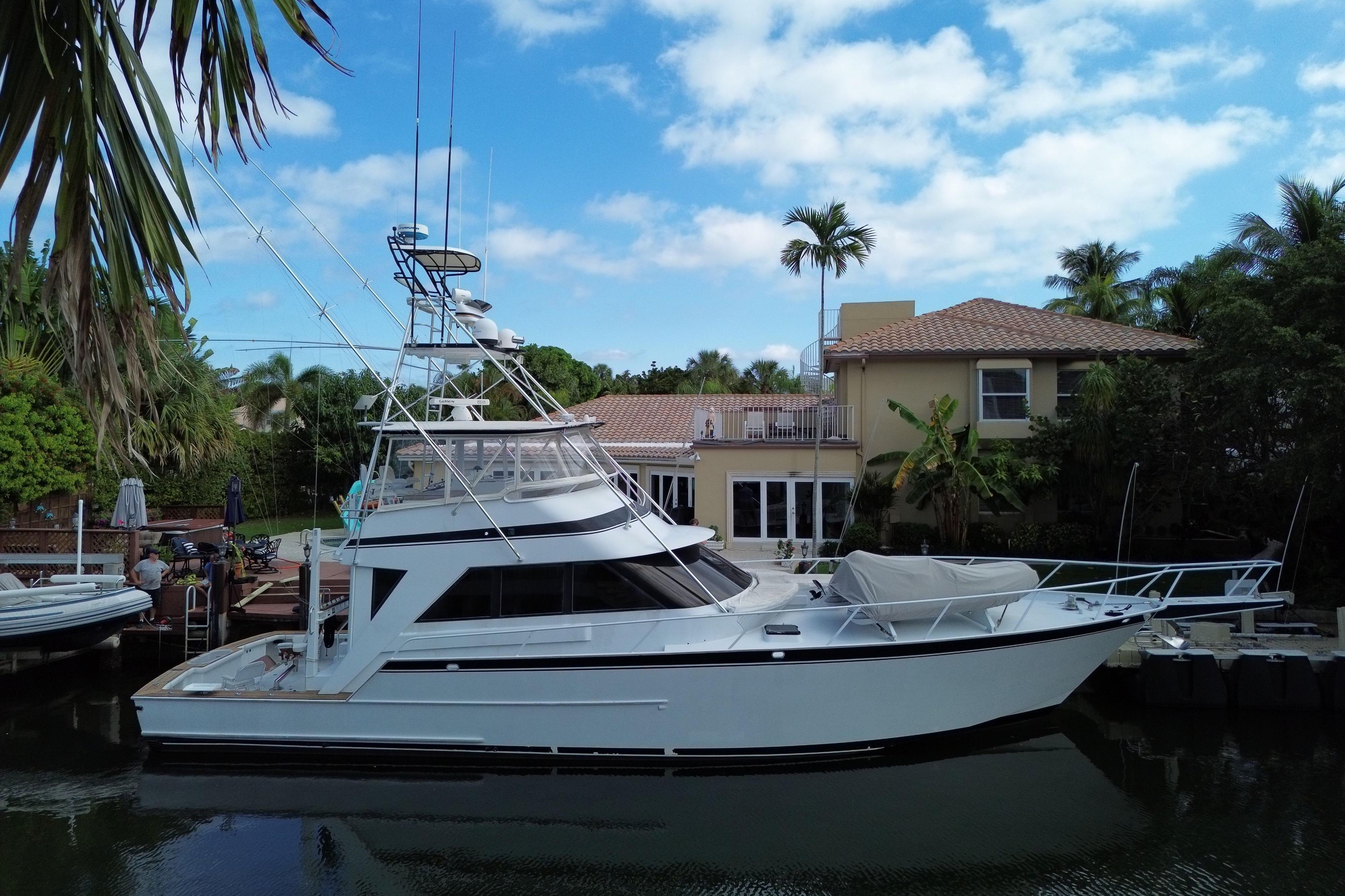 1989 Striker 62