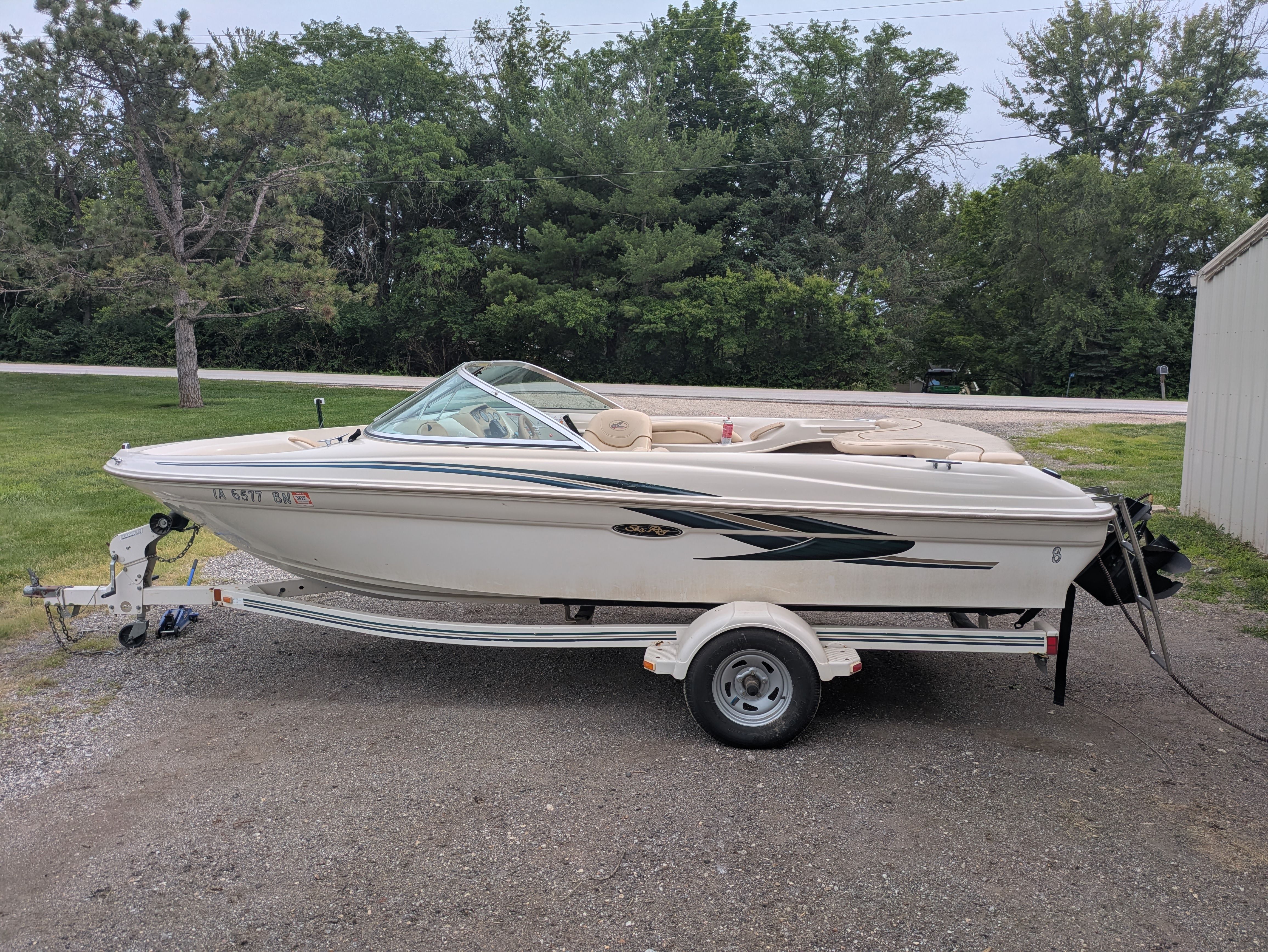 2000 Sea Ray 185 Bow Rider