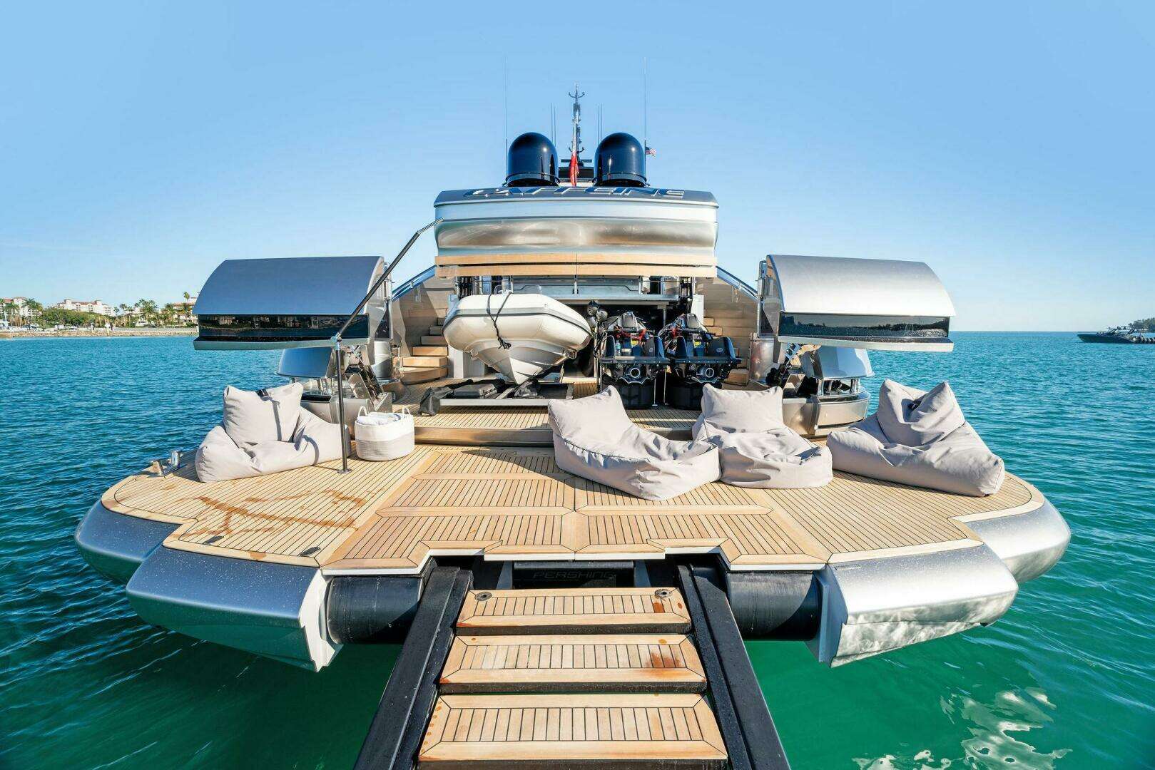 2023 Pershing GTX Motoryacht - Image 39