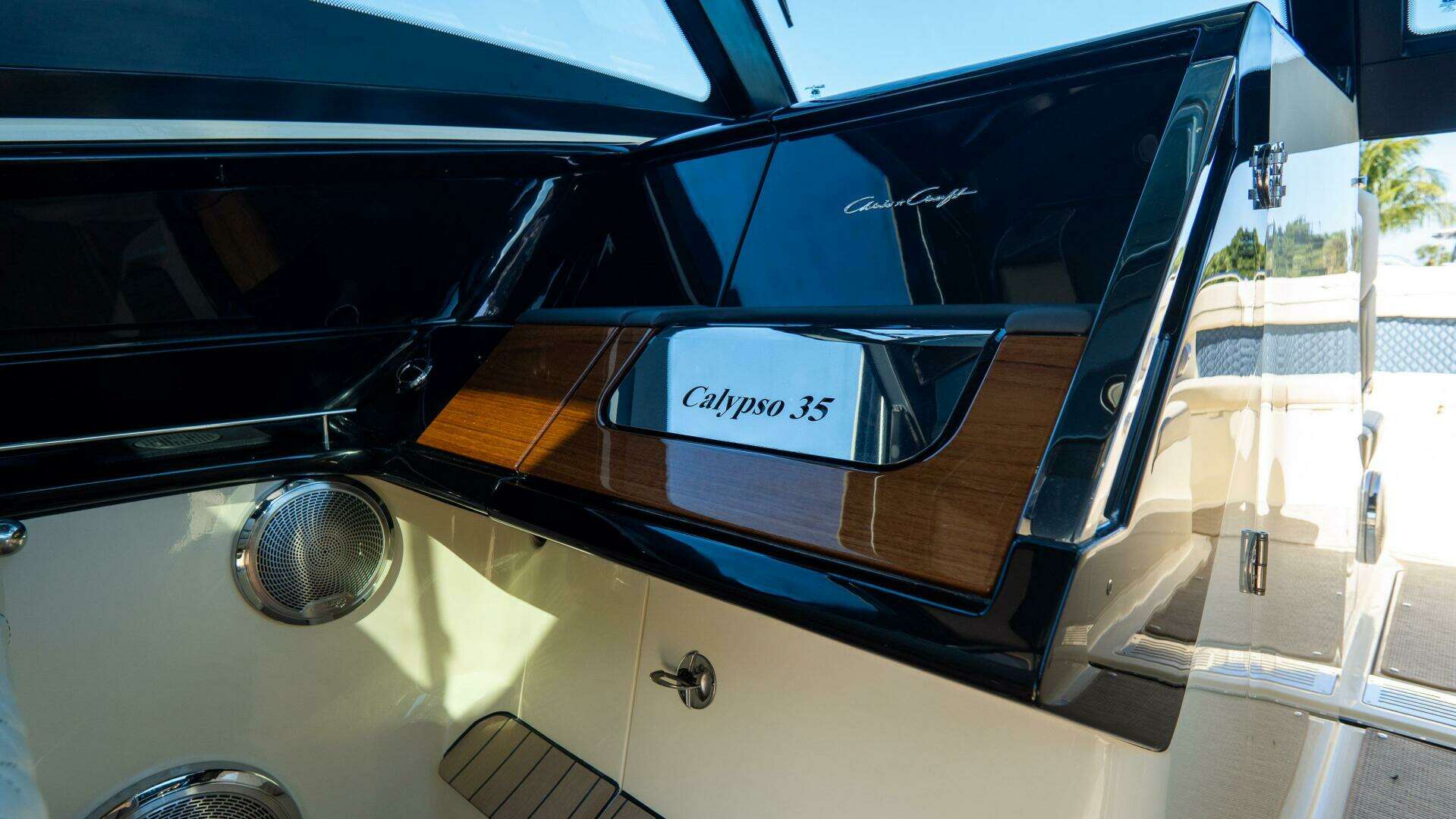2026 Chris-Craft Calypso - Image 10