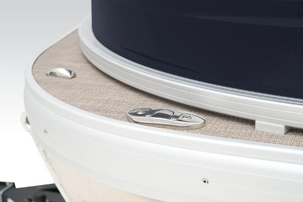 Manufacturer Provided Image: Sun Tracker SportFish 20 DLX