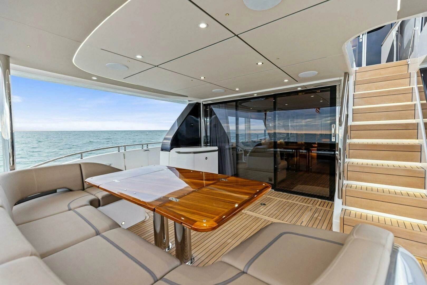 2024 Princess X80 - Image 92