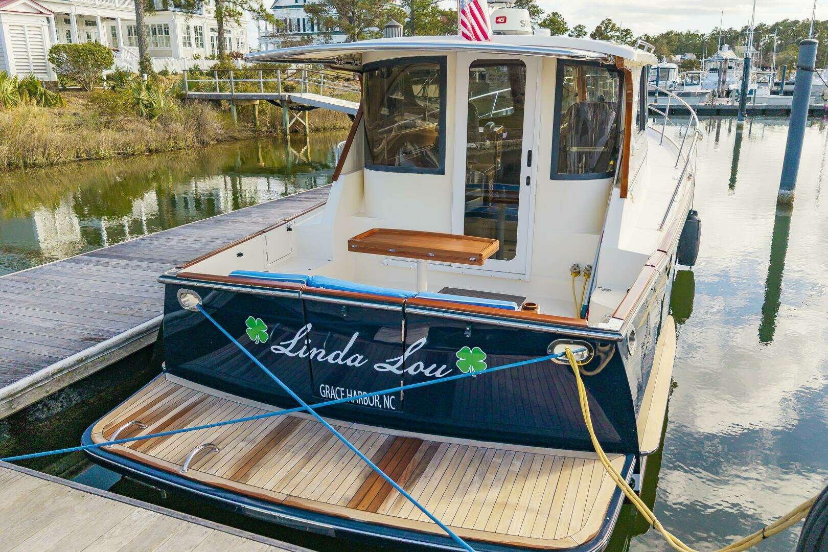 2018 Legacy 36 - Image 11