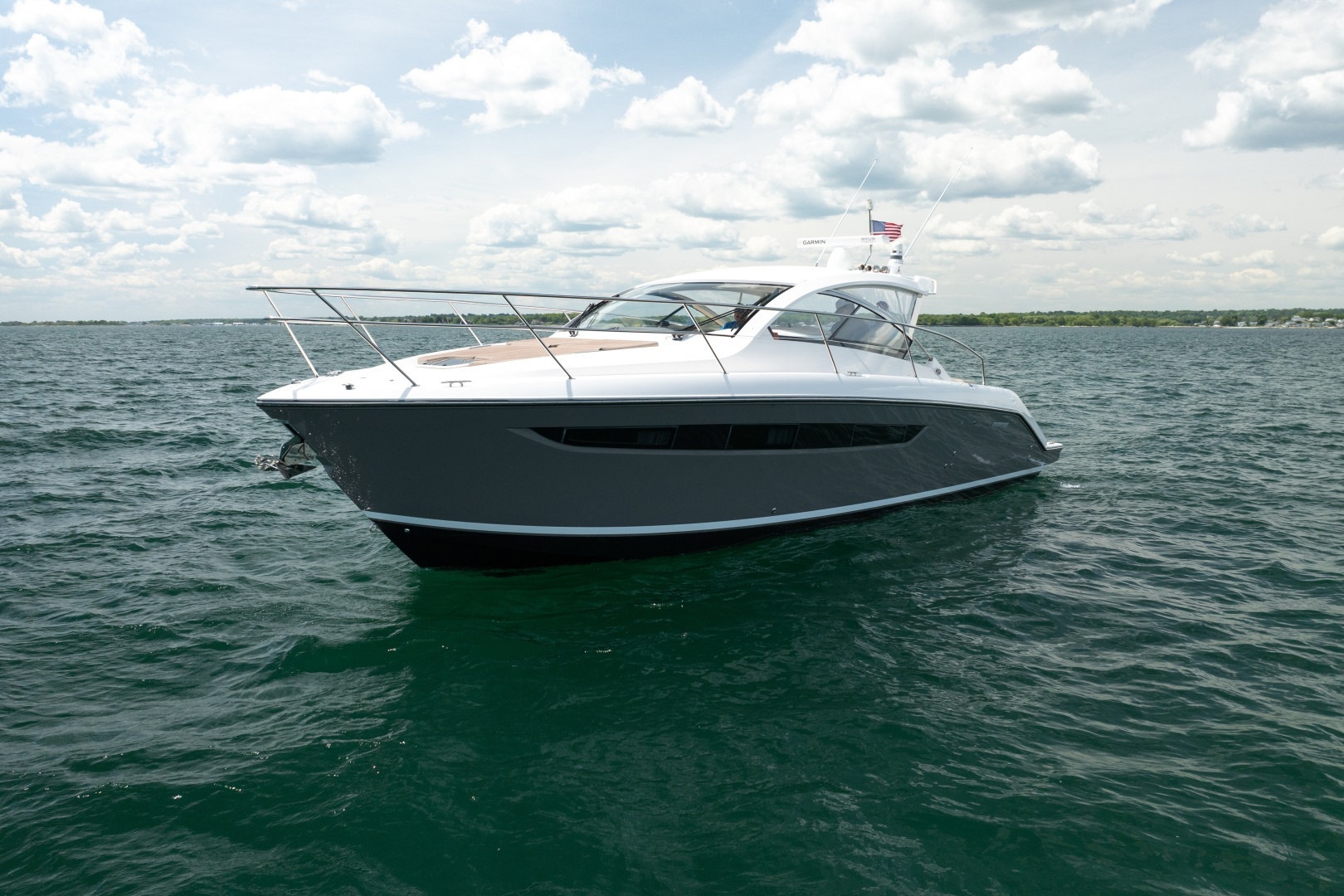 2015 Pursuit 365i SC - Image 3