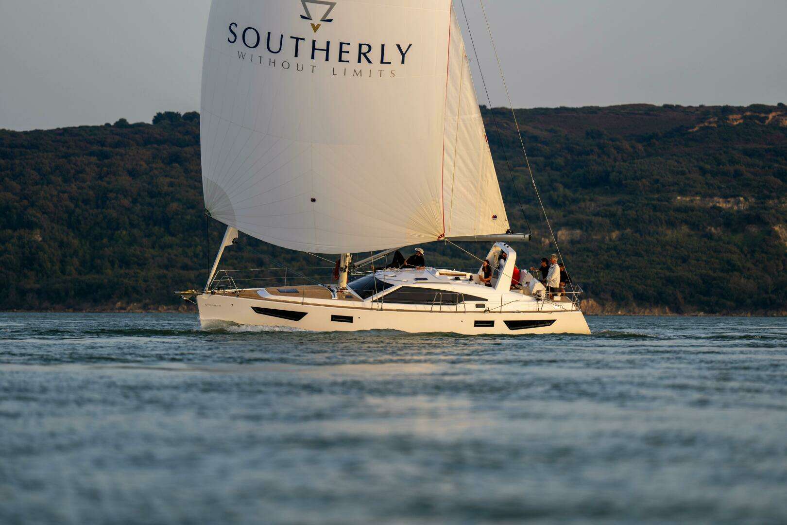 2024 Southerly 420 - Image 2