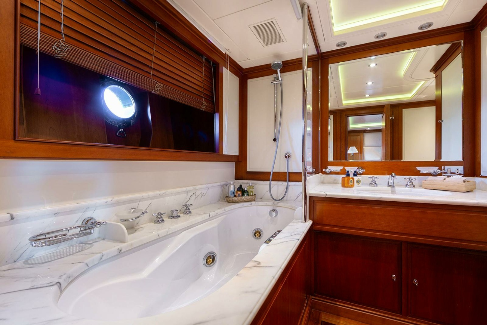 1996 Perini Navi Custom - Image 12