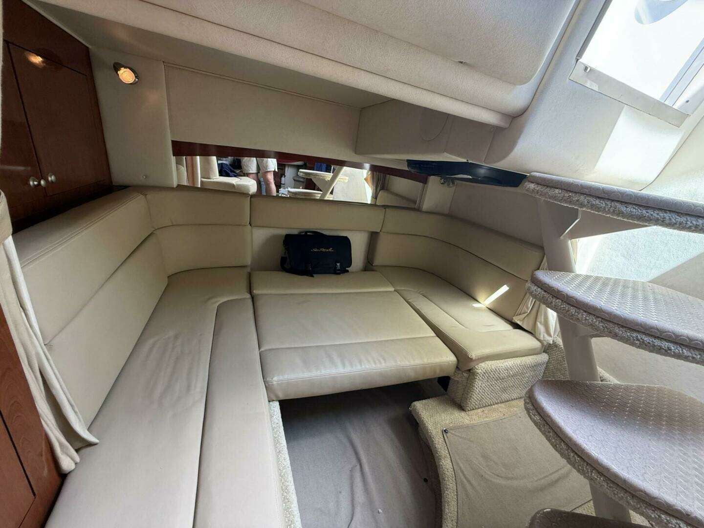 2007 Sea Ray 320 Sundancer - Image 18