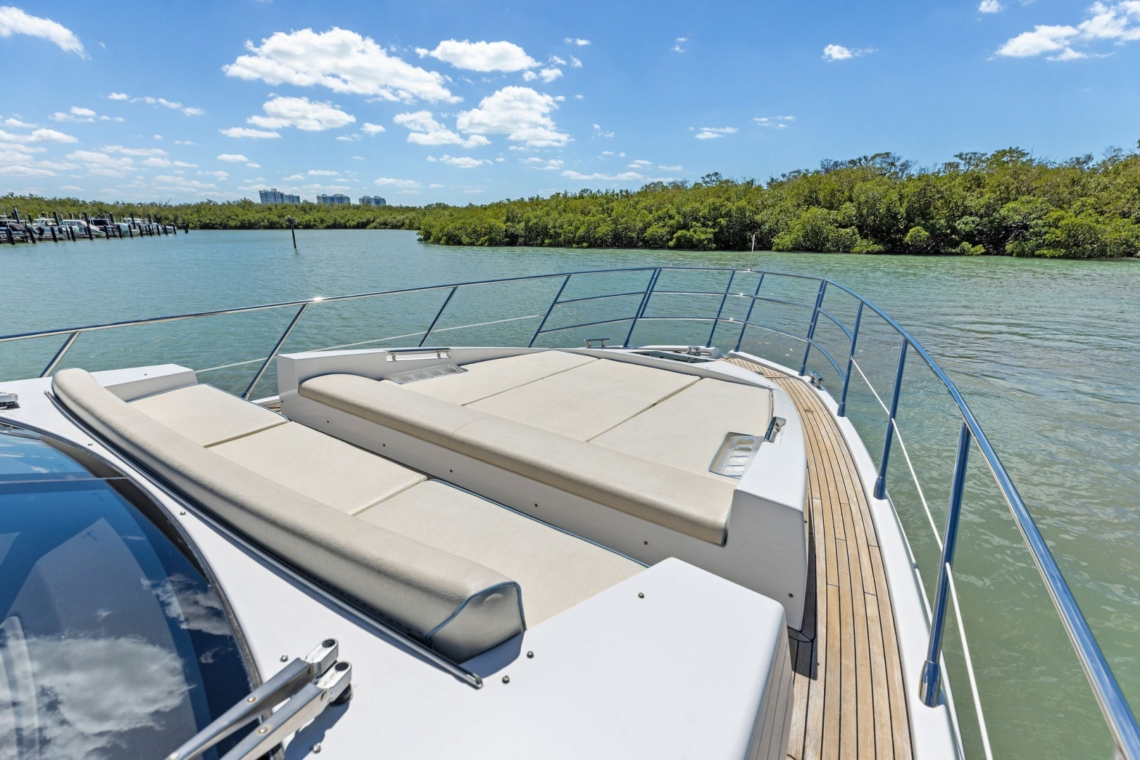 2015 Azimut 55S - Image 20