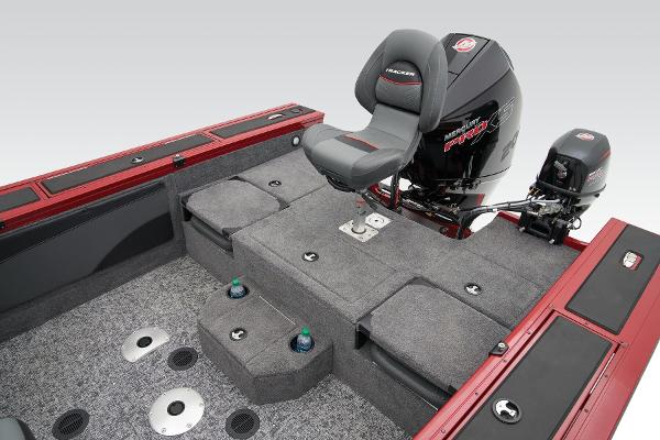 2025 Tracker Targa V-19 Combo - 56