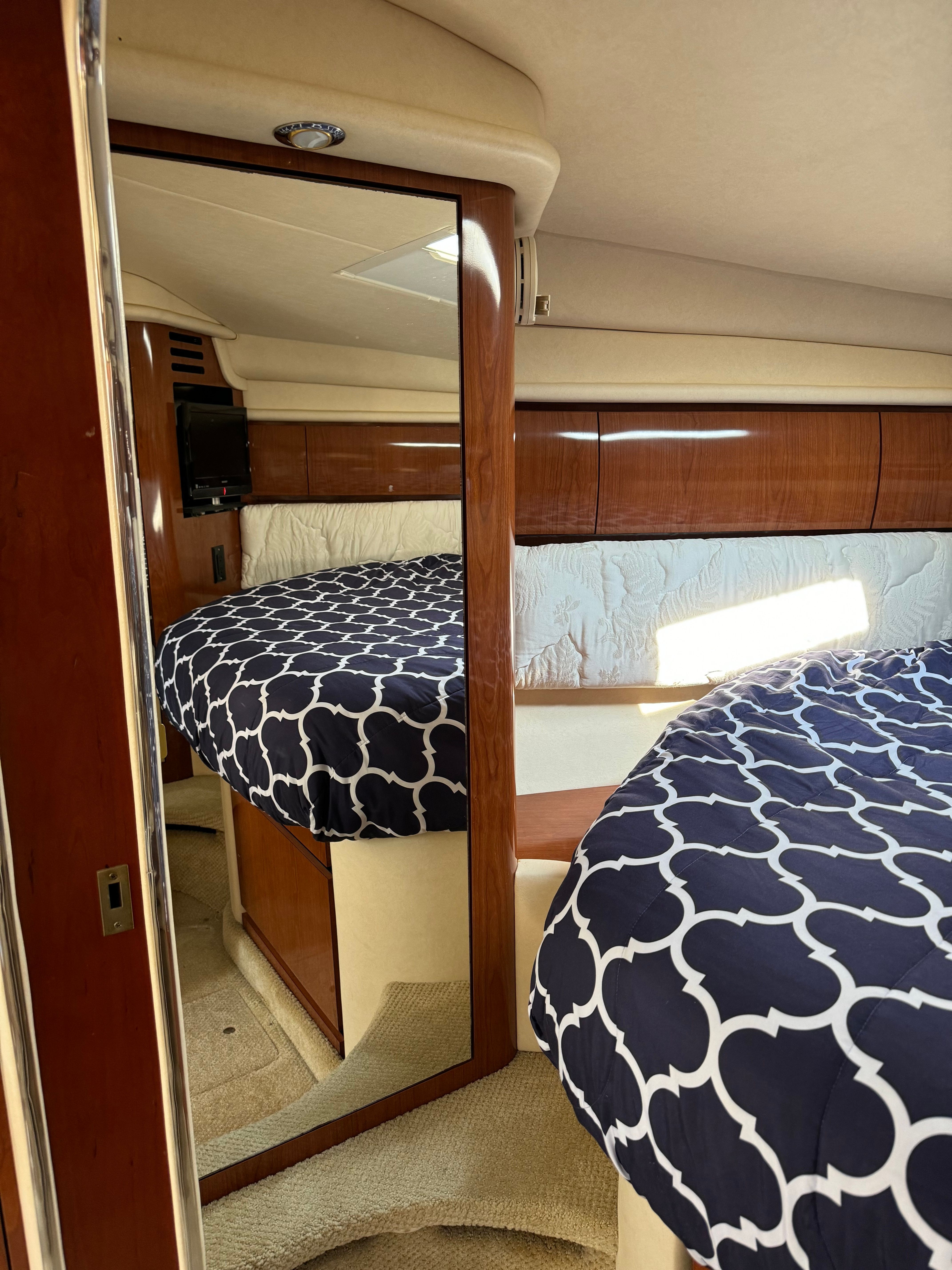 2002 Sea Ray 360 Sundancer - 10