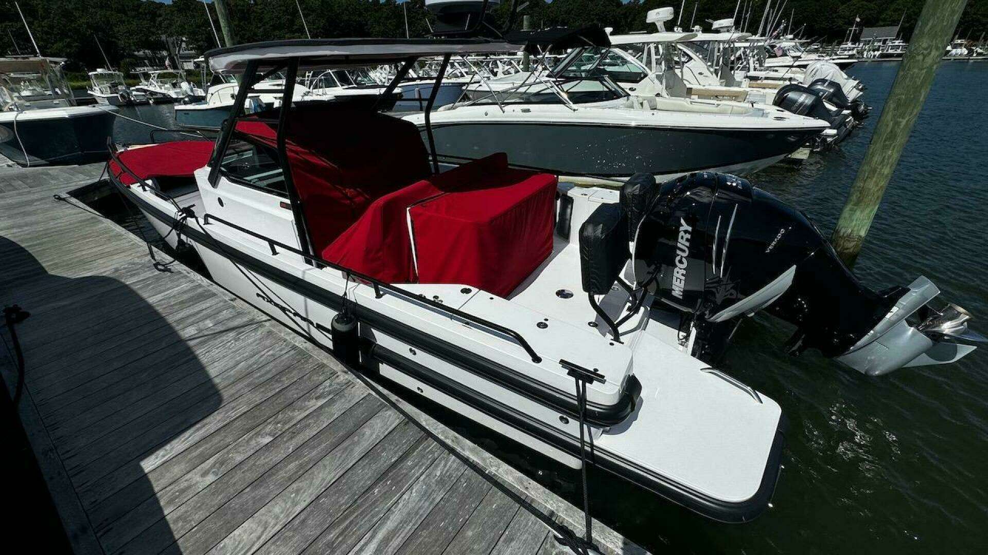 2022 Axopar 28 T-Top - Image 31