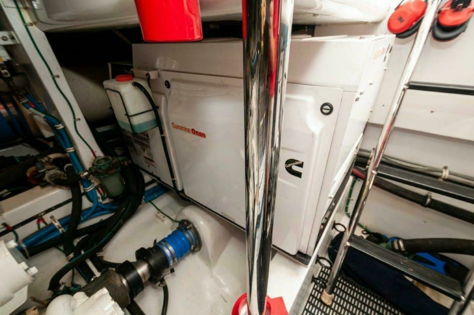 2016 Hatteras GT60 - Image 67