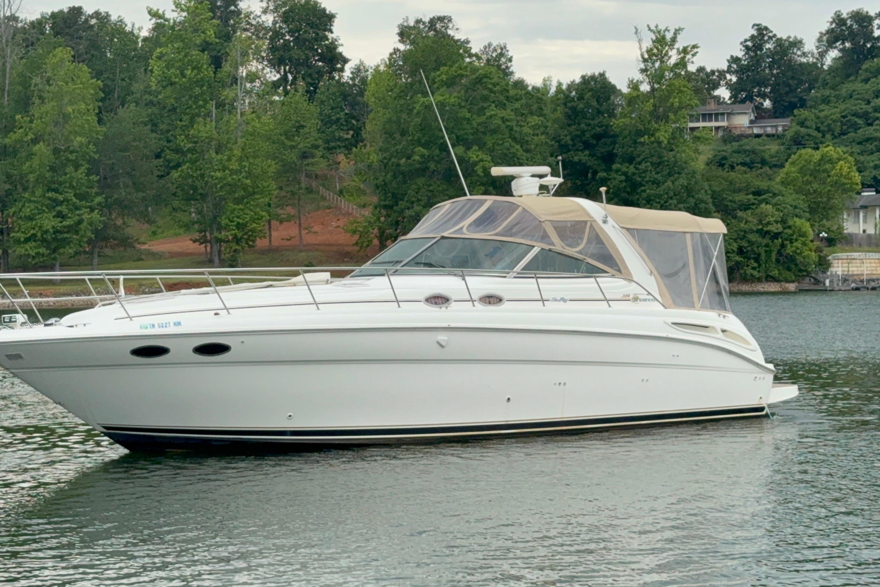 2001 Sea Ray 380 Sundancer