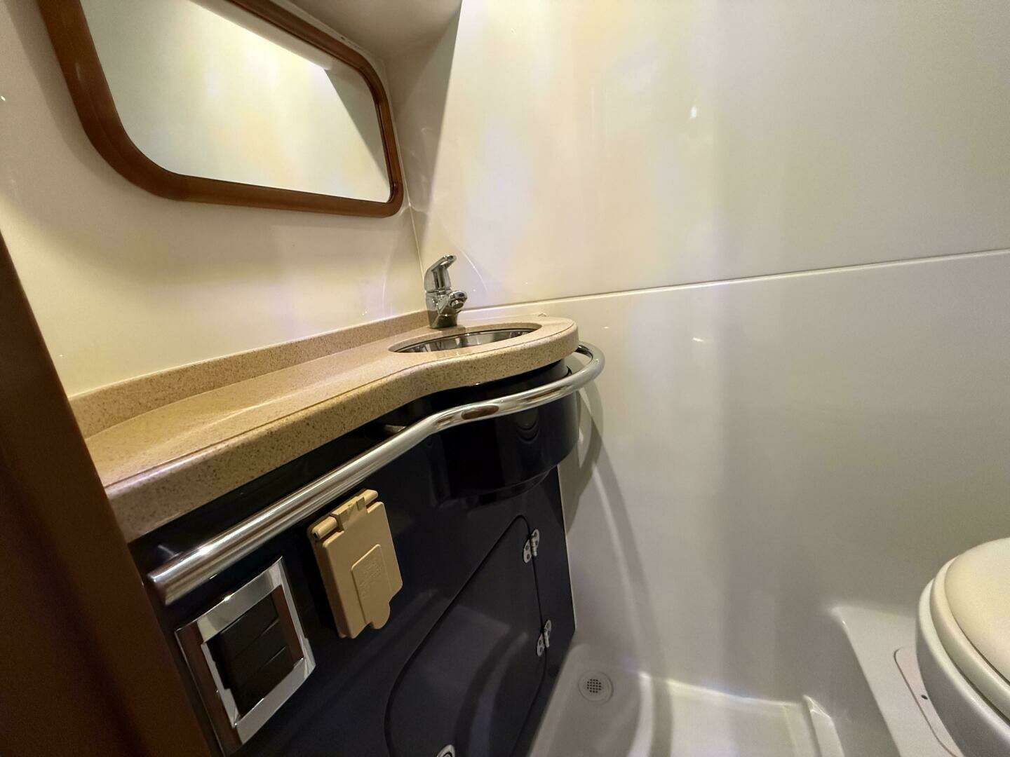 2007 Chris-Craft Roamer 40 - Image 25