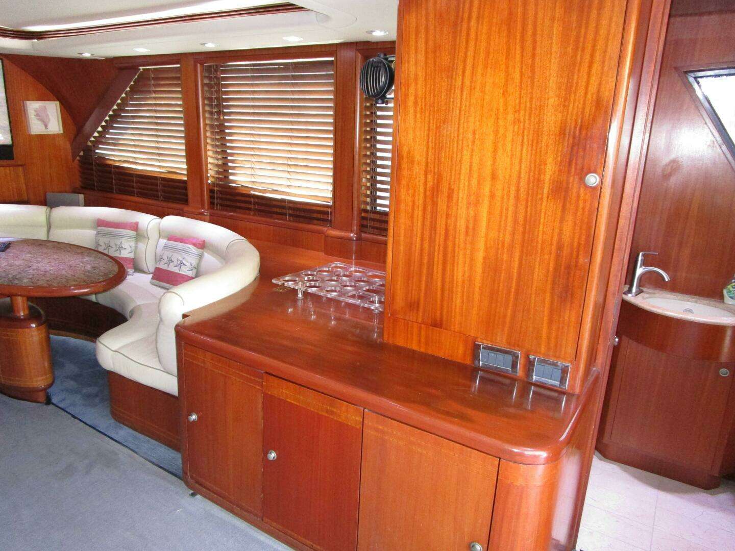 1989 Striker 62 Convertible - Image 3