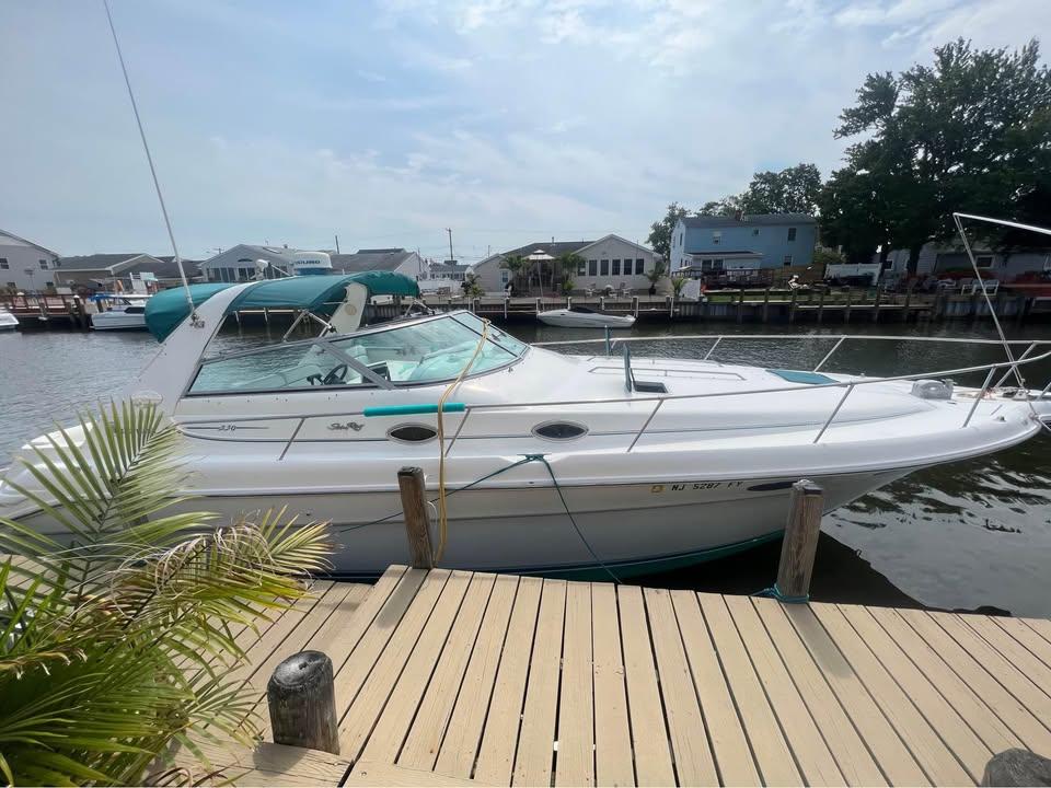 1995 Sea Ray Sundancer 330