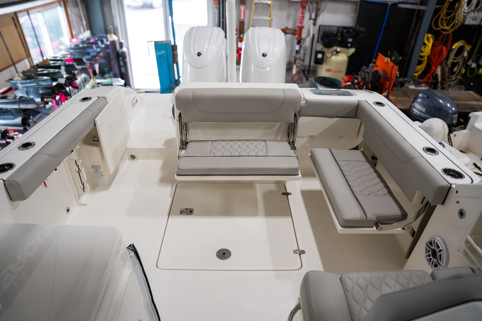 2026 Pursuit DC 266 Dual Console - 17