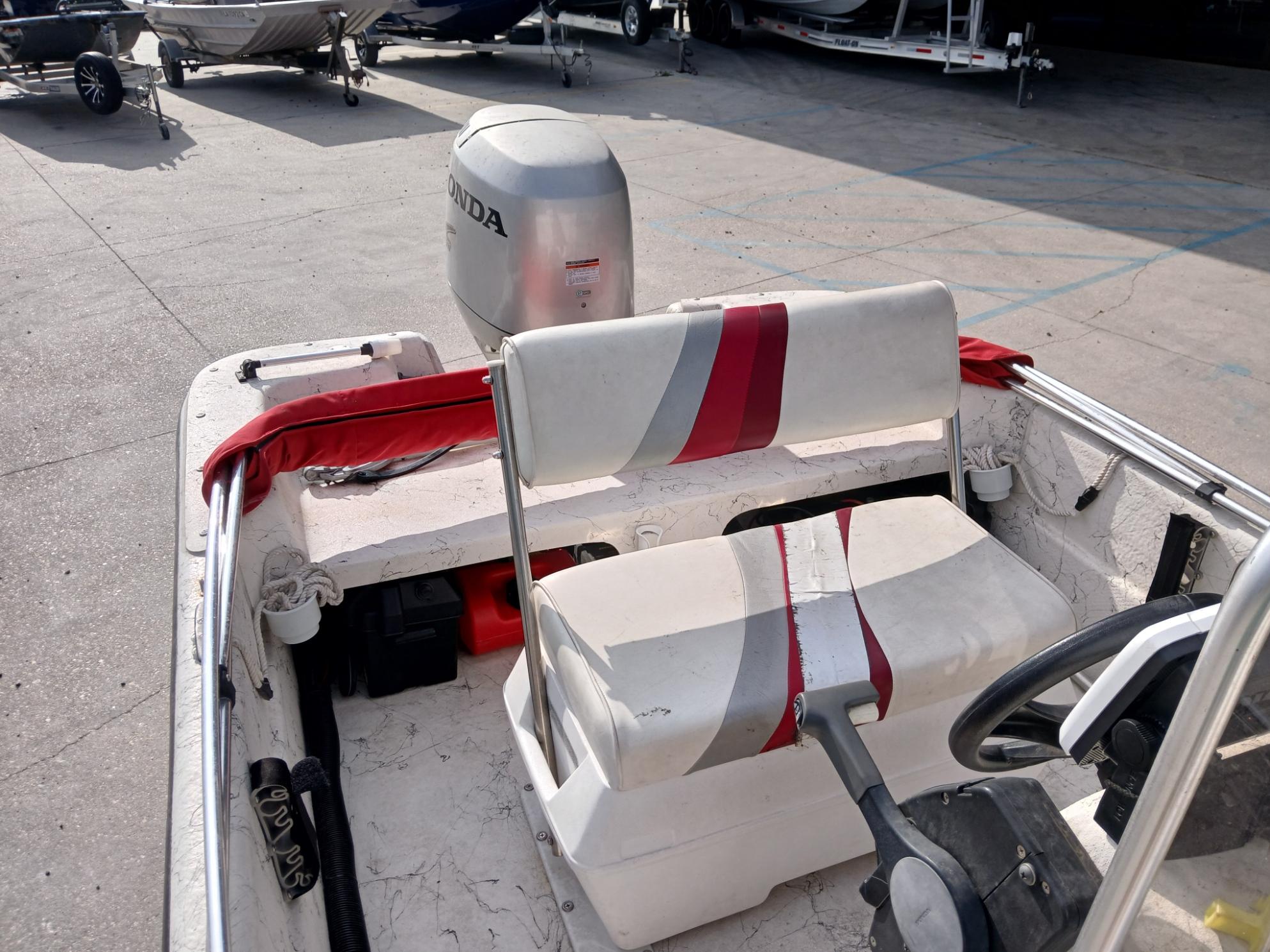 2004 Carolina Skiff 17 - 9