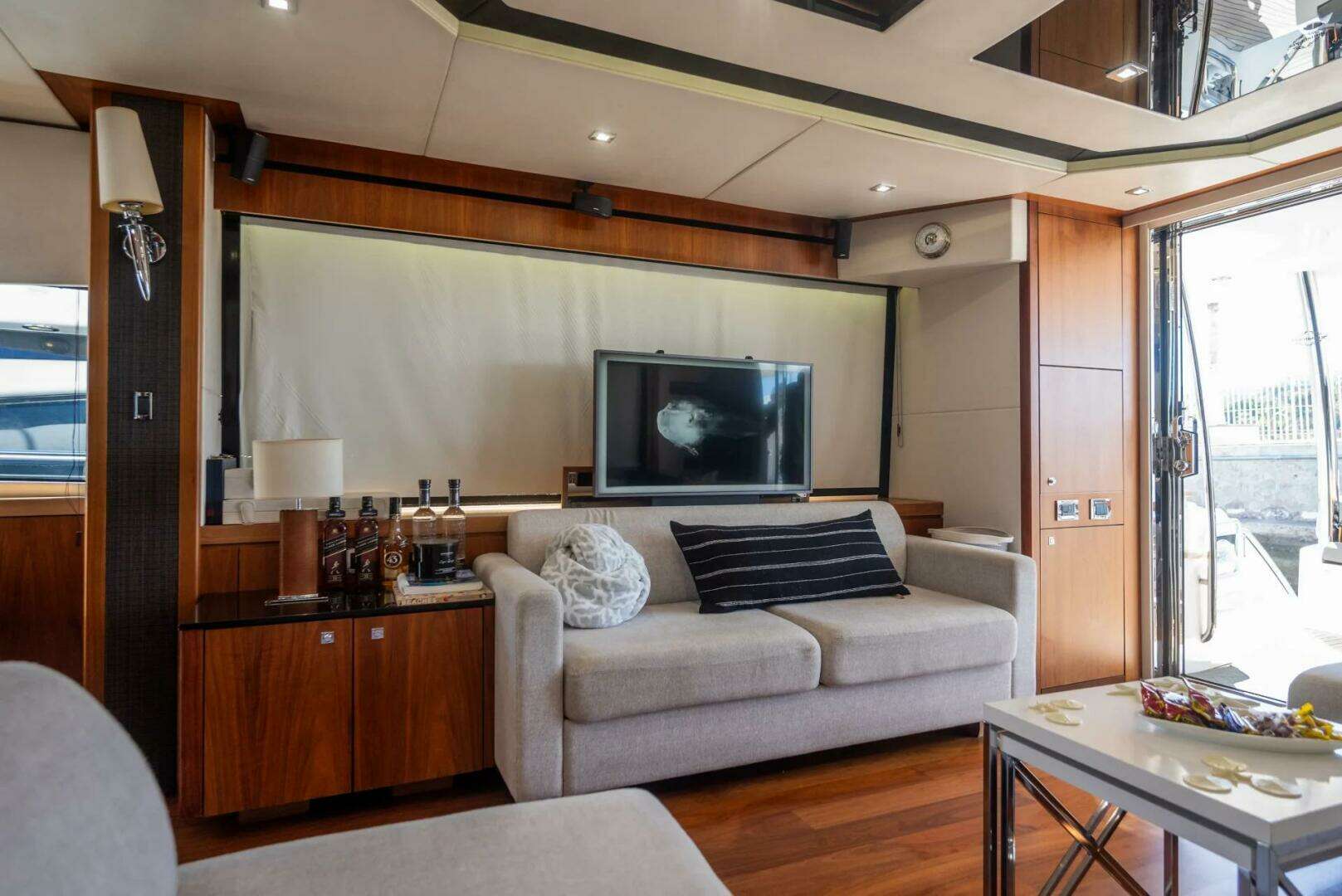 2015 Sunseeker 75 - Image 33