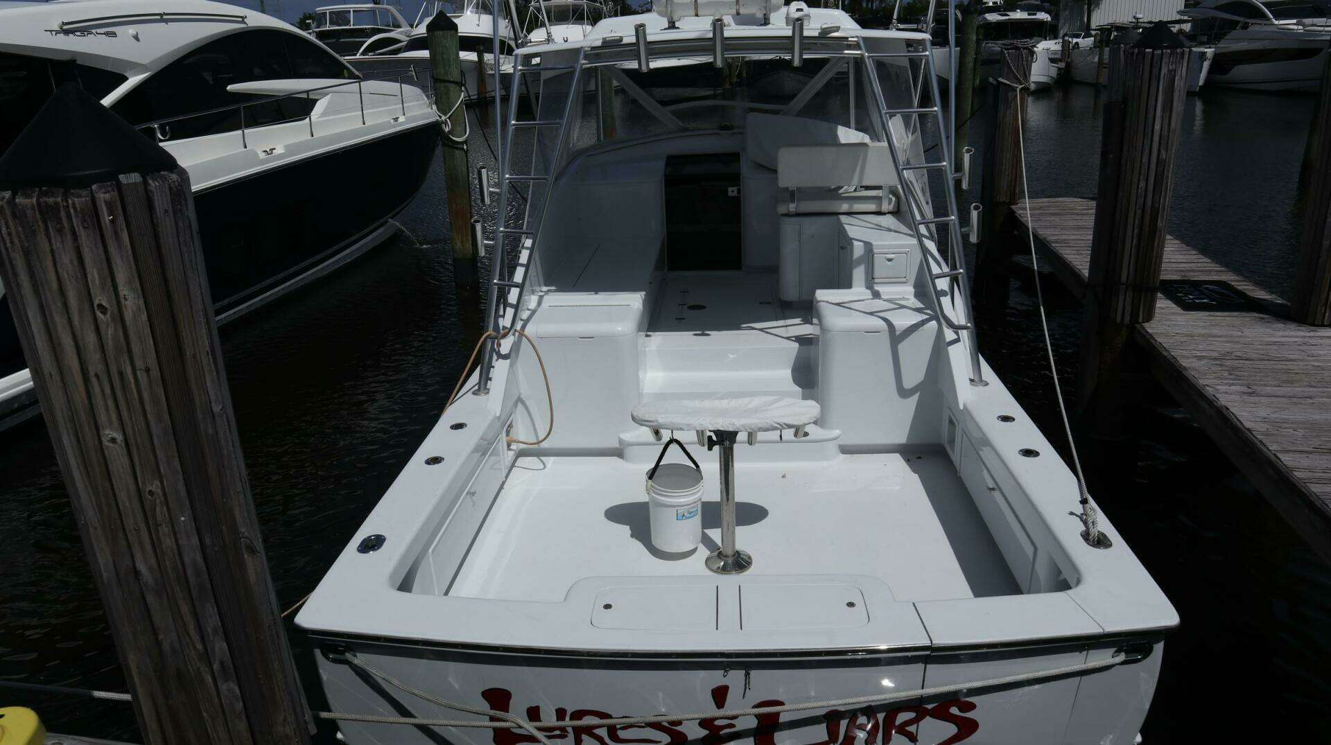 2002 Miller Marine 38 Open - Image 3