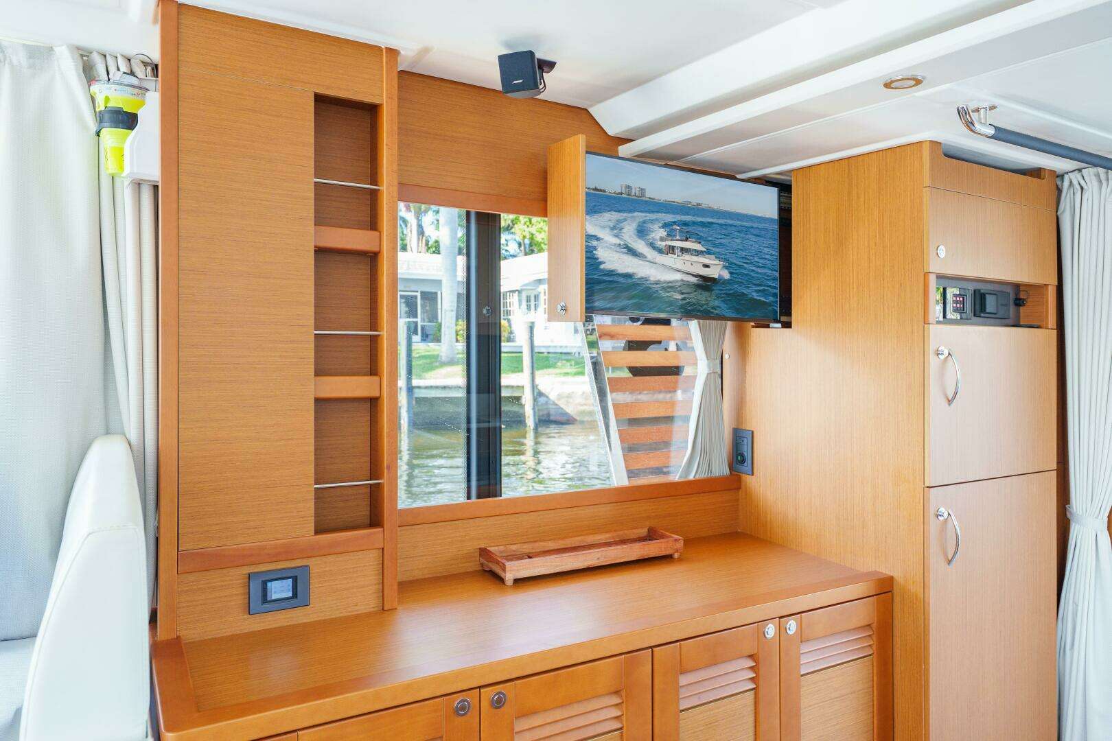 2025 Beneteau — - Image 42