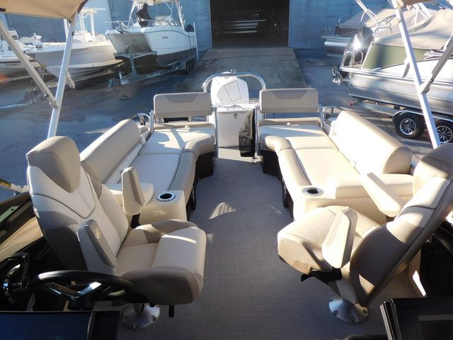 2026 Avalon Catalina Quad Lounger Shift Windshield 25 FT - 9