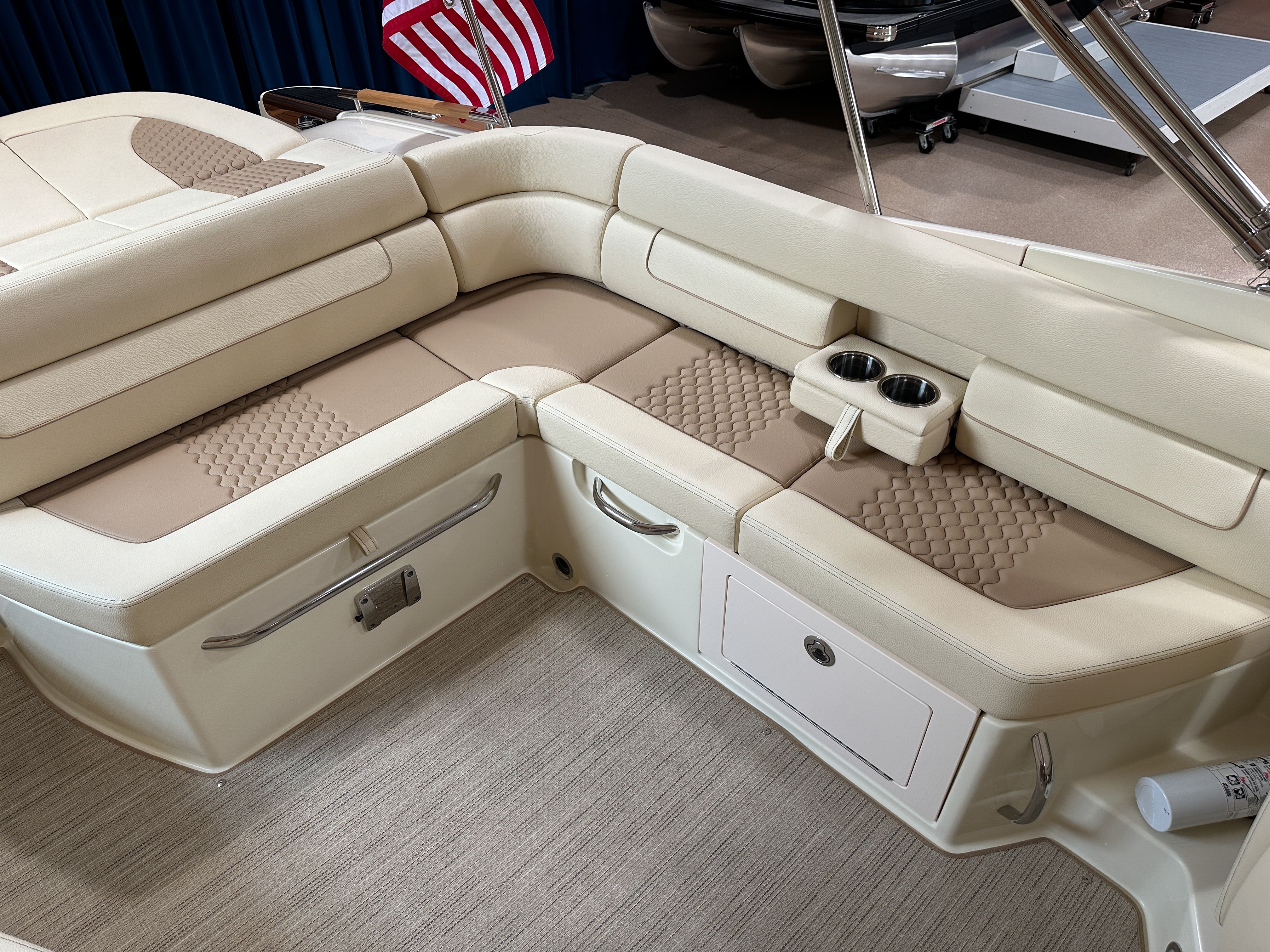 2024 Chris-Craft Launch 25 GT - 10
