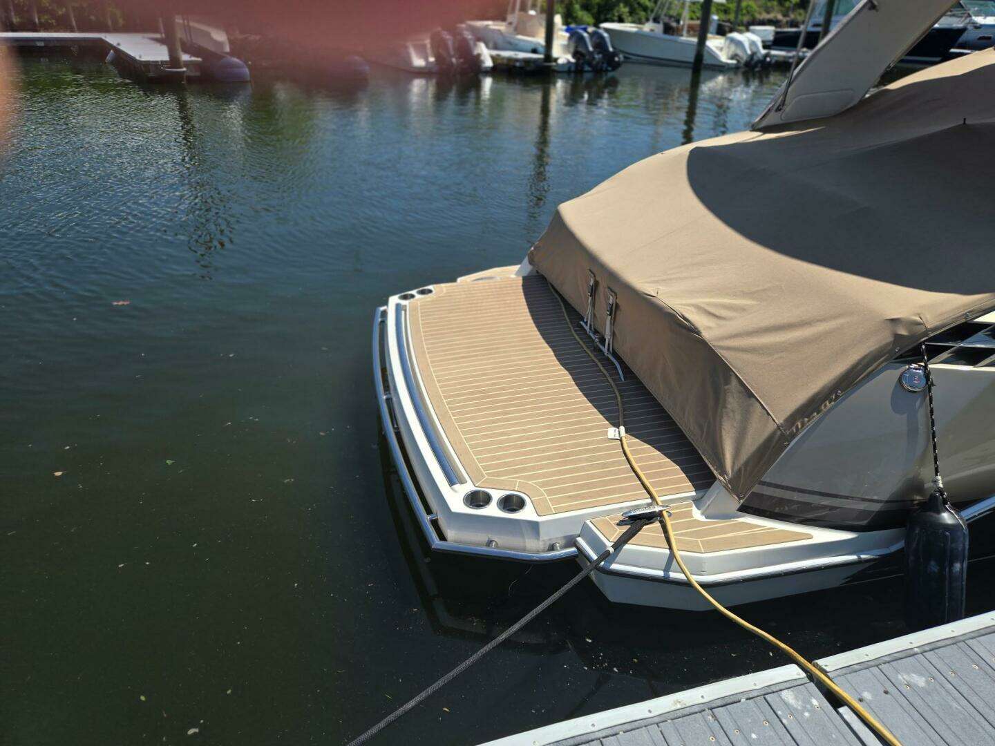 2015 Formula 330 Crossover Bowrider - Image 6