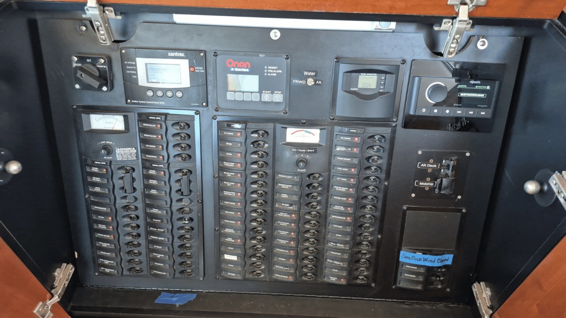 2008 Meridian 490 Pilot House - Image 29