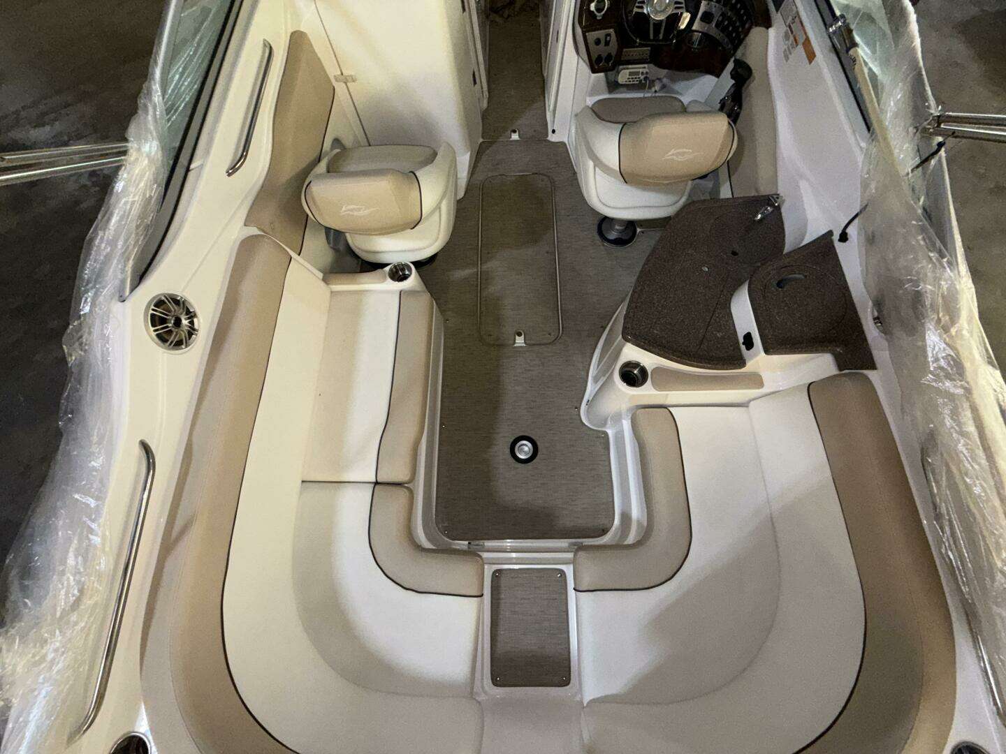 2013 Rinker 276 Captiva Bowrider - Image 13