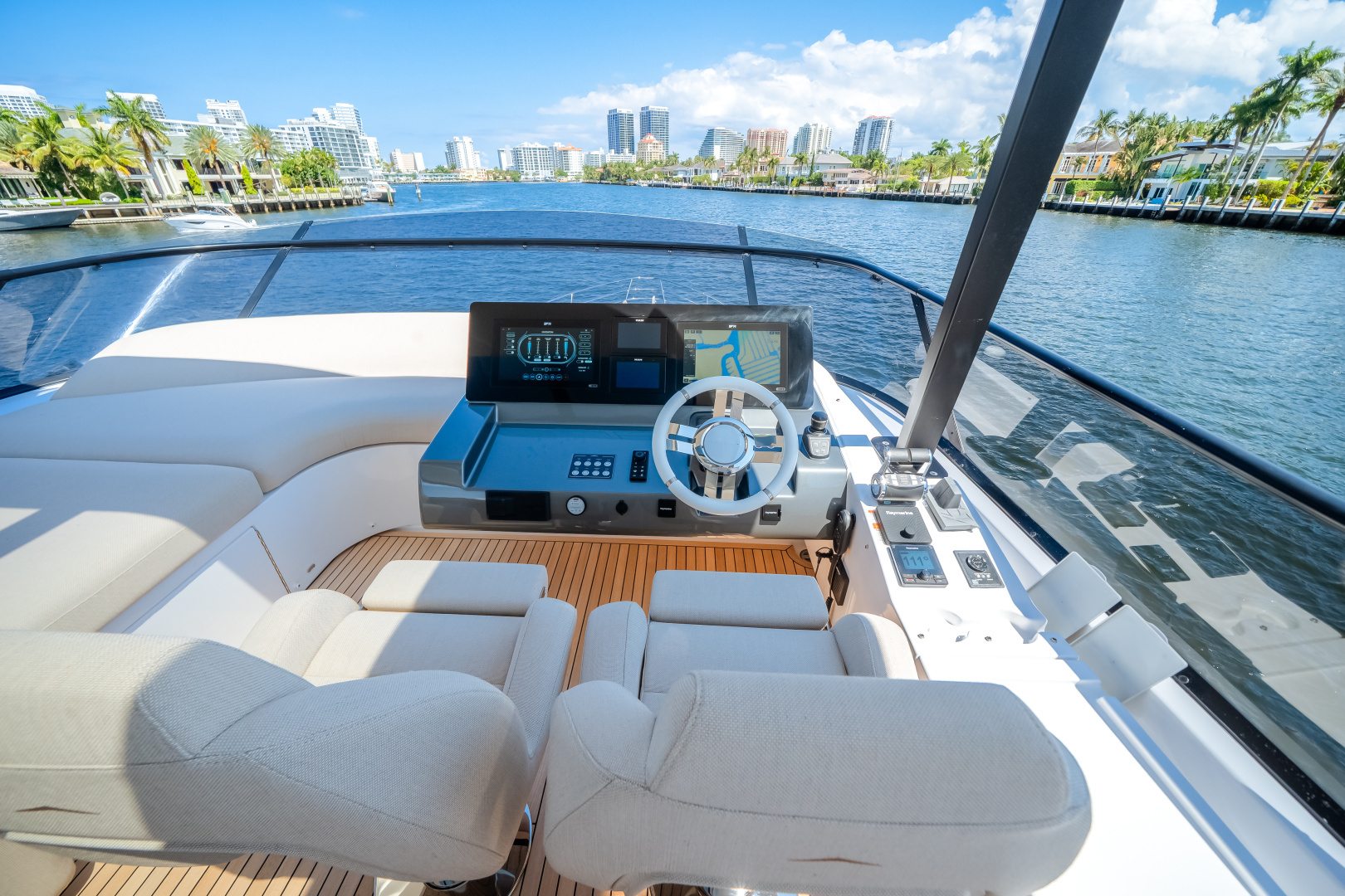 2026 Azimut Fly 72 - Image 55