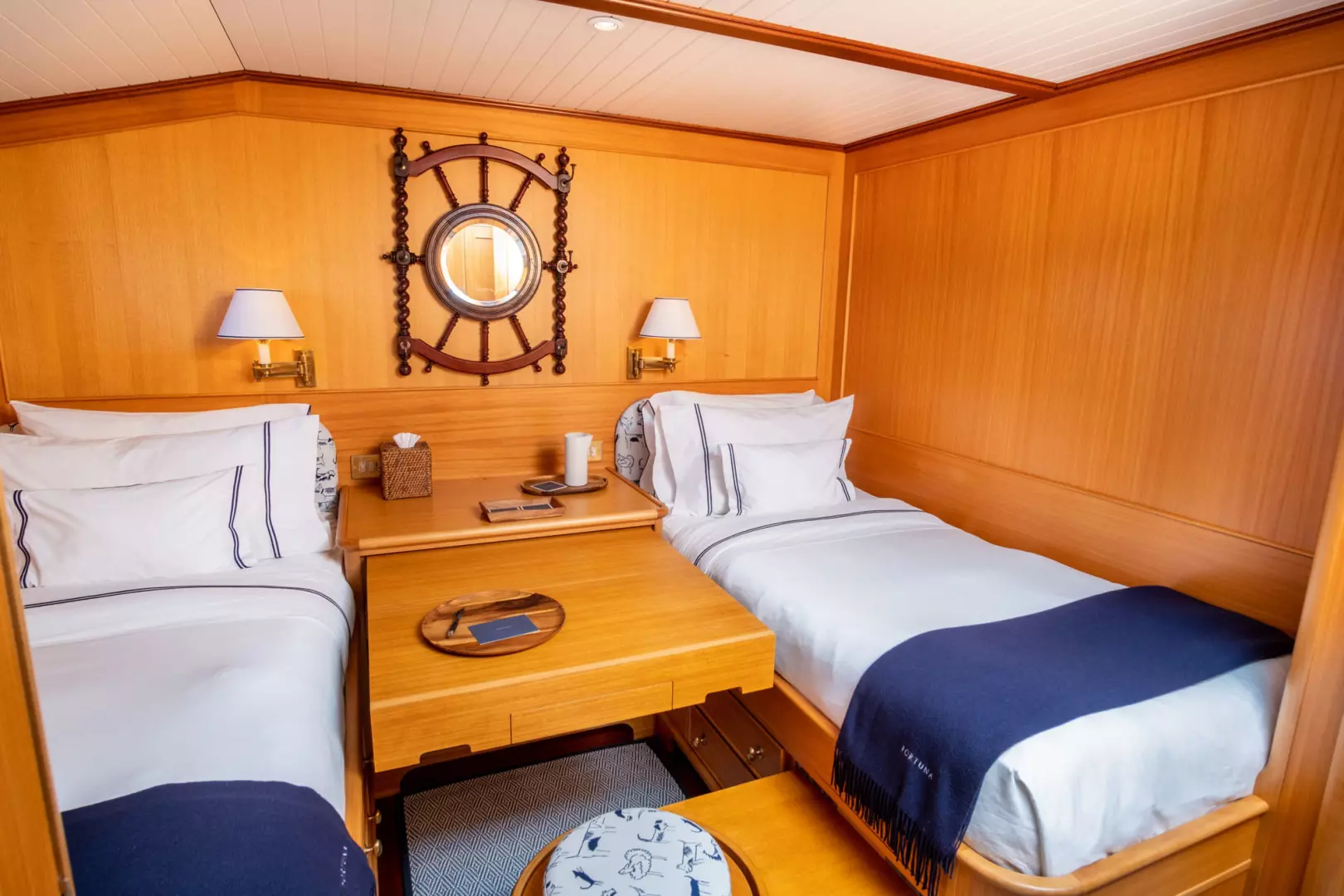 1999 Palmer Johnson Motor Yacht - Image 30
