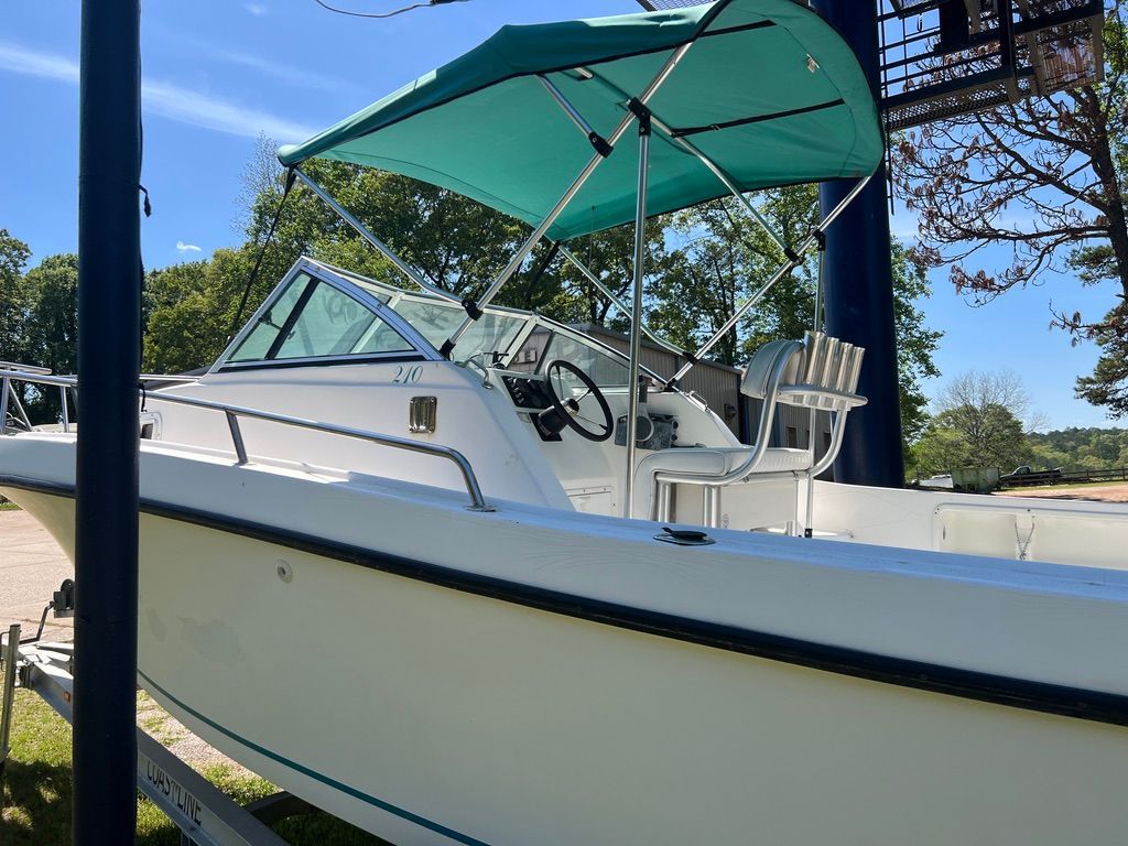 1996 Offshore Yachts Cuddy Cabin - 3