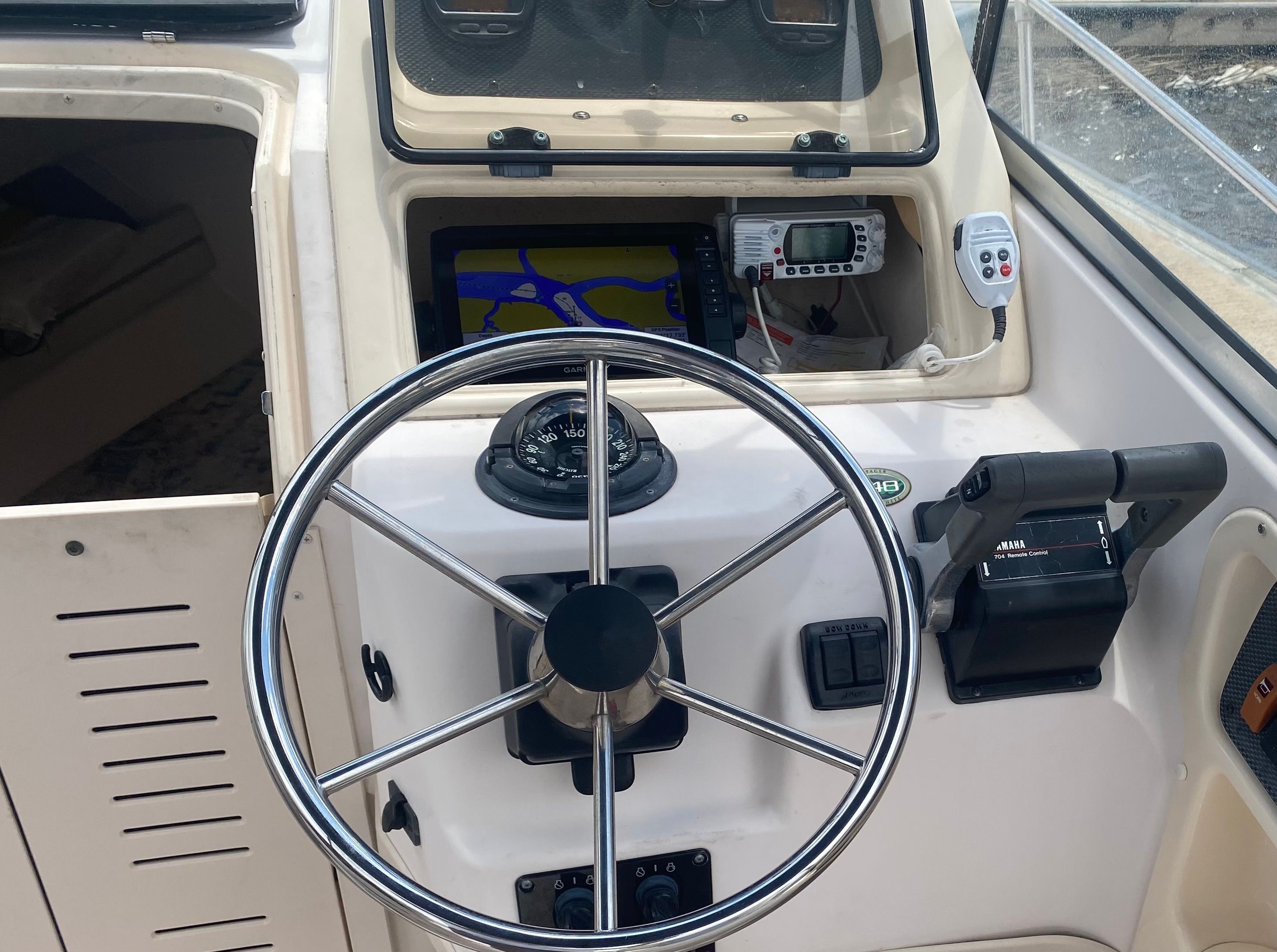 2002 Grady-White Voyager 248 - 13