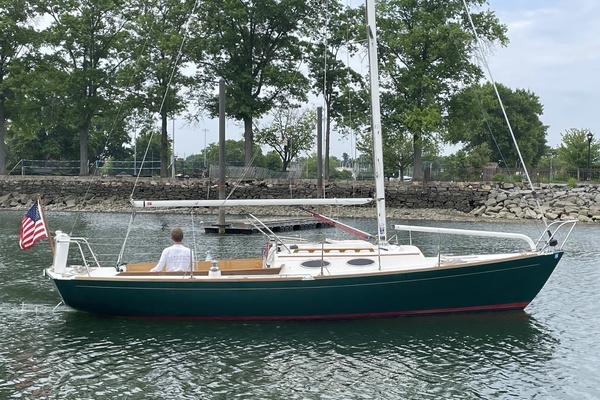 2006 Alerion Express 28